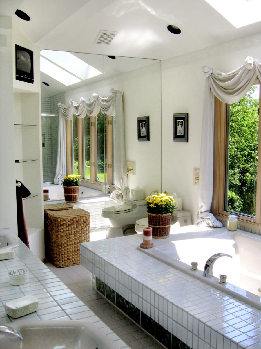 Sunny bathroom